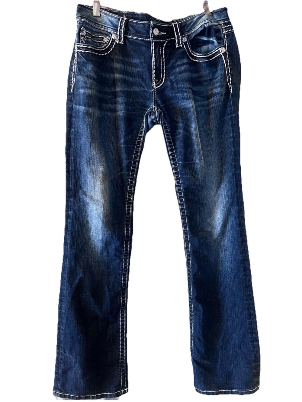 Miss Me Women’s Low Rise Embellished Signature Bootcut Jeans Sz 32” Little Wear